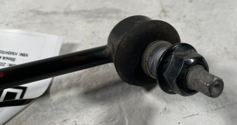 Load image into Gallery viewer, 2022-2025 HYUNDAI IONIQ 5 REAR RIGHT STABILIZER SWAY ANTI ROLL BAR LINK # 108538
