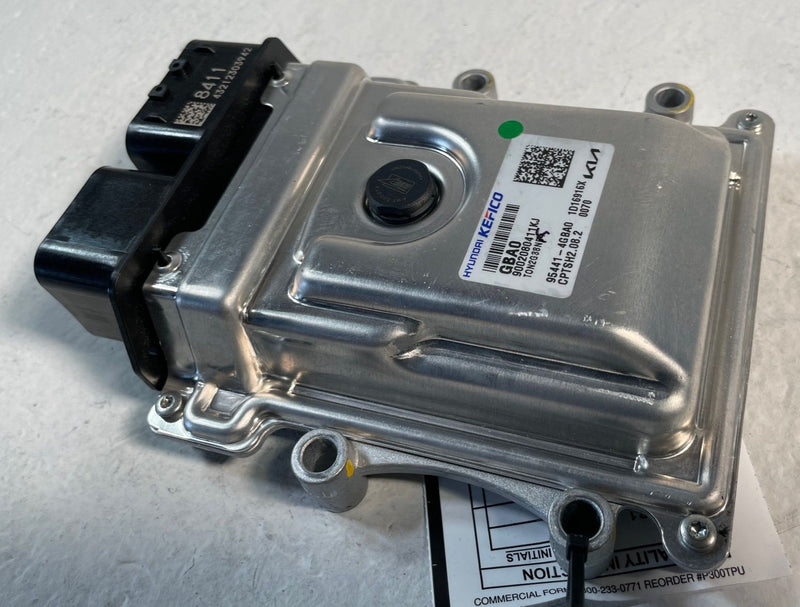 Load image into Gallery viewer, 2020 - 2022 KIA TELLURIDE FWD AUTOMATIC TRANSMISSION CONTROL MODULE # 107119

