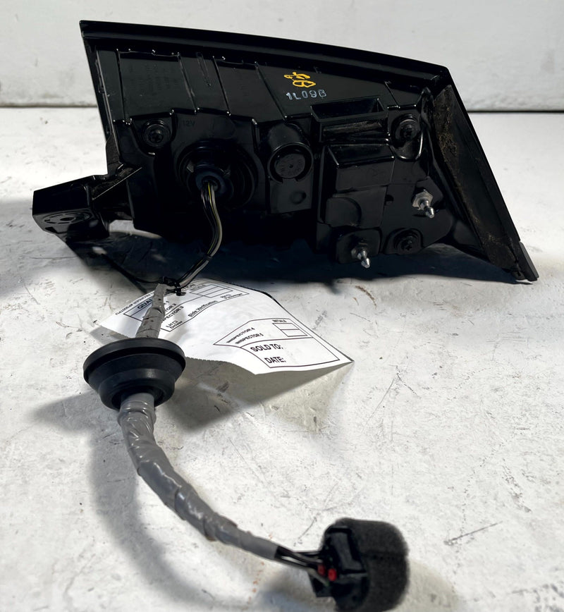 Load image into Gallery viewer, 2022-2024 HYUNDAI IONIQ 5 REAR LEFT DRIVER SIDE LED OUTER TAILLIGHT LAMP #114074
