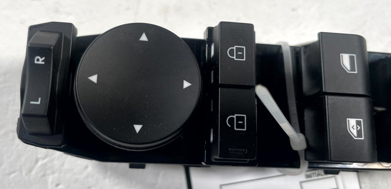 Load image into Gallery viewer, 2025 - 2026 HYUNDAI SANTA FE FRONT LEFT DRIVER SIDE DOOR WINDOW SWITCH # 111248
