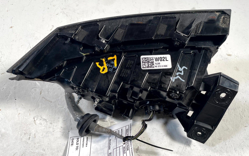 Load image into Gallery viewer, 2022-2024 HYUNDAI IONIQ 5 REAR LEFT DRIVER SIDE LED OUTER TAILLIGHT LAMP #114074
