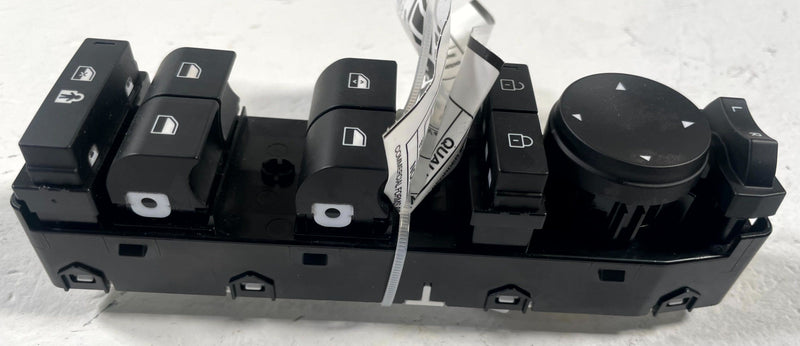 Load image into Gallery viewer, 2025 - 2026 HYUNDAI SANTA FE FRONT LEFT DRIVER SIDE DOOR WINDOW SWITCH # 111248
