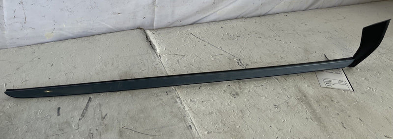 Load image into Gallery viewer, 2022-2025 HYUNDAI IONIQ 5 FRONT WINDSHIELD RIGHT A PILLAR TRIM MOLDING # 107279
