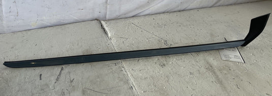 2022-2025 HYUNDAI IONIQ 5 FRONT WINDSHIELD RIGHT A PILLAR TRIM MOLDING