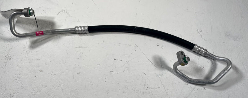 Load image into Gallery viewer, 24-26 HYUNDAI SANTA FE AC AIR CONDITIONING DISCHARGE HOSE PIPE TUBE 2.5L #111259
