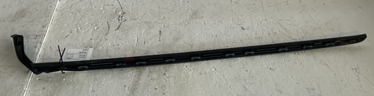 2022-2025 HYUNDAI IONIQ 5 FRONT WINDSHIELD RIGHT A PILLAR TRIM MOLDING
