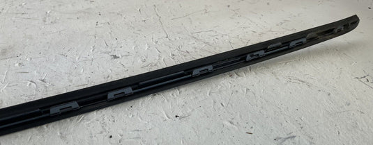 2022-2025 HYUNDAI IONIQ 5 FRONT WINDSHIELD RIGHT A PILLAR TRIM MOLDING