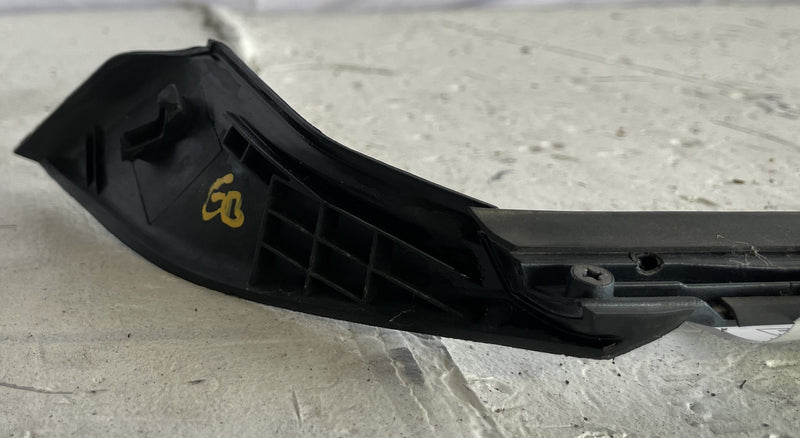 Load image into Gallery viewer, 2022-2025 HYUNDAI IONIQ 5 FRONT WINDSHIELD RIGHT A PILLAR TRIM MOLDING # 107279
