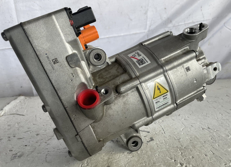 Load image into Gallery viewer, 22-23 HYUNDAI IONIQ 5 AWD AIR CONDITIONING COMPRESSOR UNIT 977E1GI450 # 107309

