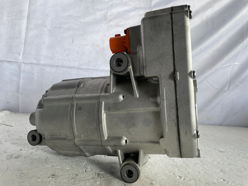 Load image into Gallery viewer, 22-23 HYUNDAI IONIQ 5 AWD AIR CONDITIONING COMPRESSOR UNIT 977E1GI450 # 107309
