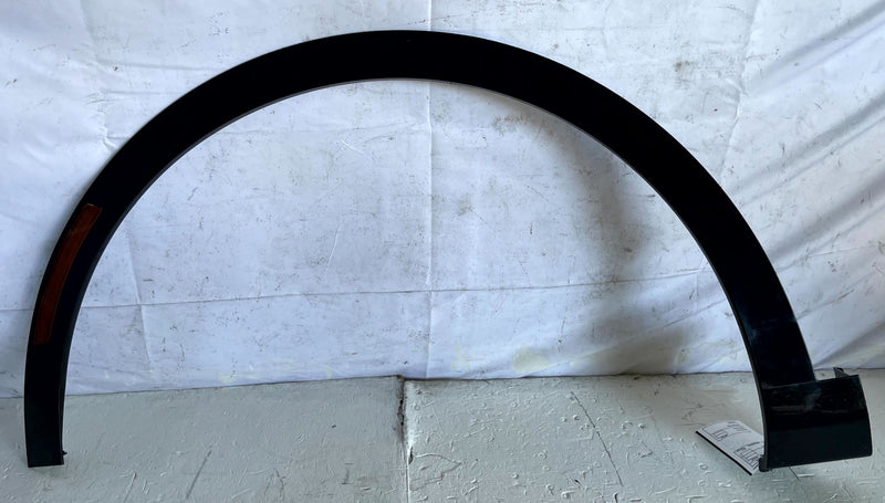Load image into Gallery viewer, 2023-2025 KIA SPORTAGE FRONT LEFT SIDE FENDER WHEEL ARCH FLARE MOLDING # 109200
