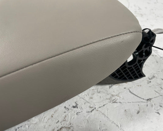 2023-2026 HONDA HR-V LX CENTER CONSOLE ARM REST ARMREST LID COVER GRAY