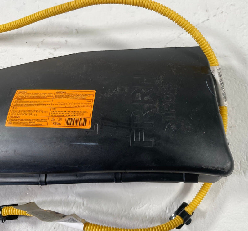 Load image into Gallery viewer, 2021 - 2024 KIA K5 FRONT RIGHT PASSSENGER SIDE SEAT AIRBAG AIR BAG # 111734
