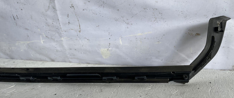 Load image into Gallery viewer, 2022-2025 HYUNDAI IONIQ 5 FRONT WINDSHIELD LEFT A PILLAR TRIM MOLDING # 107310
