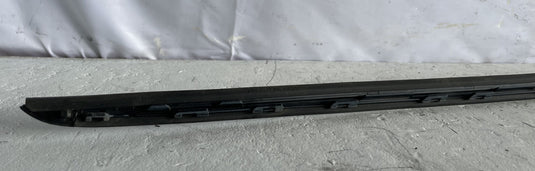 2022-2025 HYUNDAI IONIQ 5 FRONT WINDSHIELD LEFT A PILLAR TRIM MOLDING