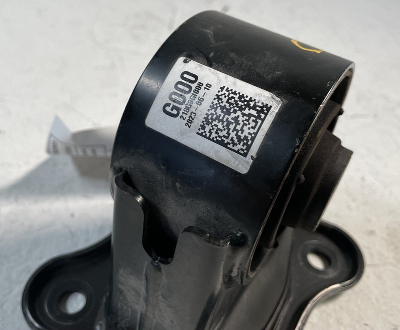 Load image into Gallery viewer, 22-25 HYUNDAI IONIQ 5 6 AWD REAR DRIVE UNIT ENGINE MOTOR MOUNT BRACKET # 107266
