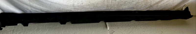 Load image into Gallery viewer, 2022 - 2024 HYUNDAI IONIQ 5 RIGHT SIDE SKIRT ROCKER PANEL MOLDING BLACK # 114080
