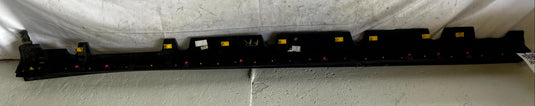 2022 - 2024 HYUNDAI IONIQ 5 RIGHT SIDE SKIRT ROCKER PANEL MOLDING BLACK