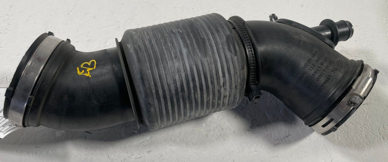 Load image into Gallery viewer, 2021 - 2024 KIA K5 ENGINE AIR CLEANER INTAKE INLET DUCT HOSE PIPE 1.6L # 111737
