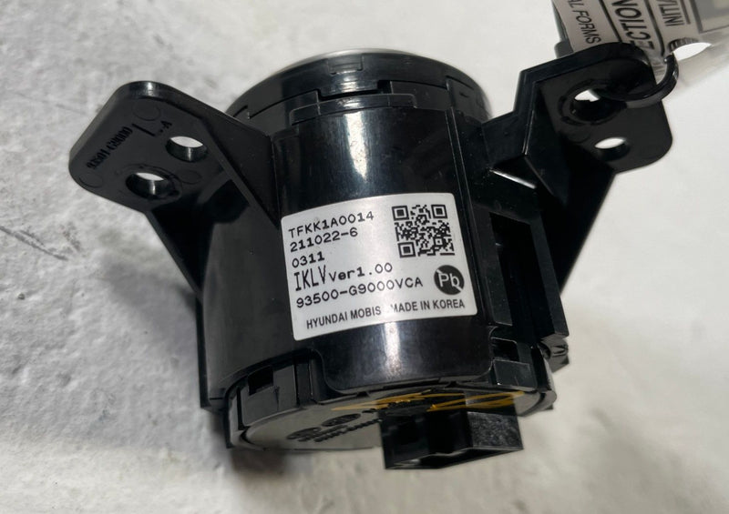 Load image into Gallery viewer, 2019 - 2023 GENESIS G70 DASH ENGINE START STOP IGNITION SWITCH BUTTON # 109967
