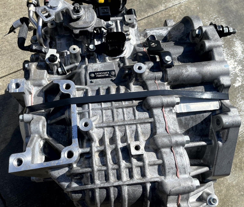 Load image into Gallery viewer, KIA SPORTAGE FWD AUTOMATIC TRANSMISSION ASSEMBLY 2.5L 2023 - 2025 # 109229
