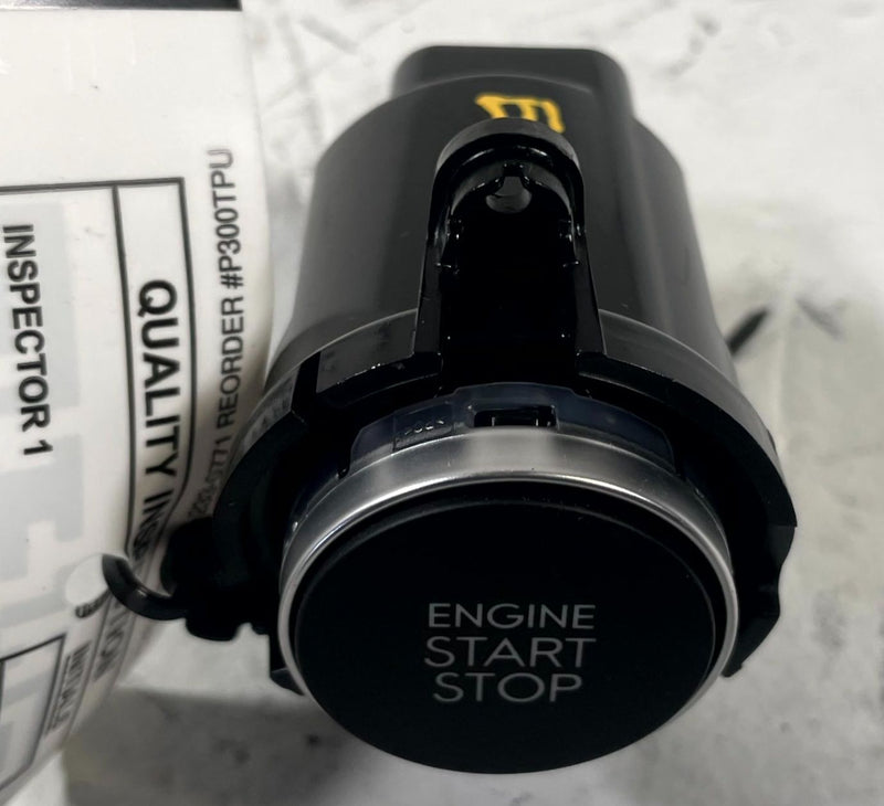 Load image into Gallery viewer, 2024-2026 HYUNDAI SANTA FE ENGINE IGNITION START STOP SWITCH BUTTON # 111253
