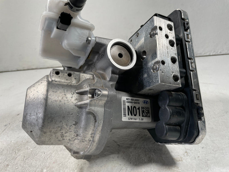 Load image into Gallery viewer, 2022-2024 HYUNDAI IONIQ 5 ABS POWER BRAKE BOOSTER W/ MASTER CYLINDER # 108545
