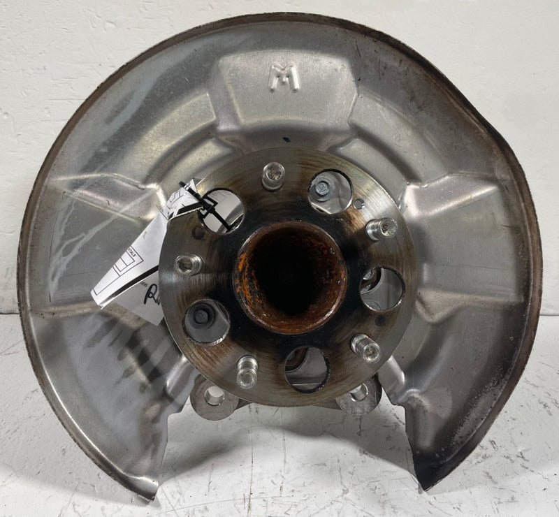 Load image into Gallery viewer, 23-26 HONDA HR-V REAR RIGHT PASSENGER SIDE SPINDLE KNUCKLE W/ HUB 2.0L # 112687
