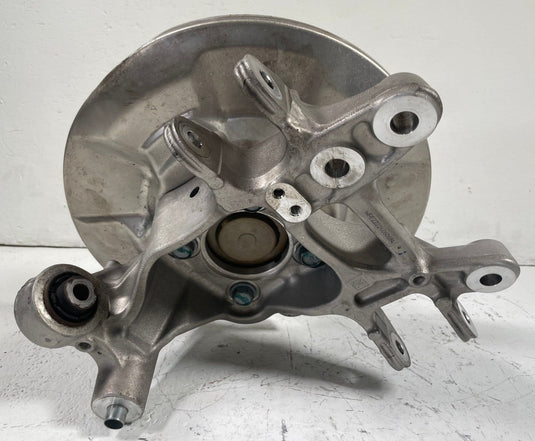23-26 HONDA HR-V REAR RIGHT PASSENGER SIDE SPINDLE KNUCKLE W/ HUB 2.0L