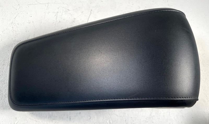 Load image into Gallery viewer, 2022-2024 HYUNDAI IONIQ 5 CONSOLE STORAGE TRAY BOX &amp; ARMREST LID COVER # 114071
