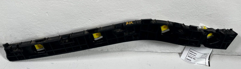 Load image into Gallery viewer, 20 - 25 KIA TELLURIDE REAR RIGHT SIDE BUMPER UPPER SUPPORT BRACKET 3.8L # 112751
