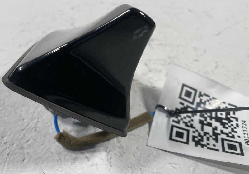 Load image into Gallery viewer, 2021 - 2024 KIA K5 EXTERIOR SHARK ROOF FIN RADIO ANTENNA BLACK # 111724

