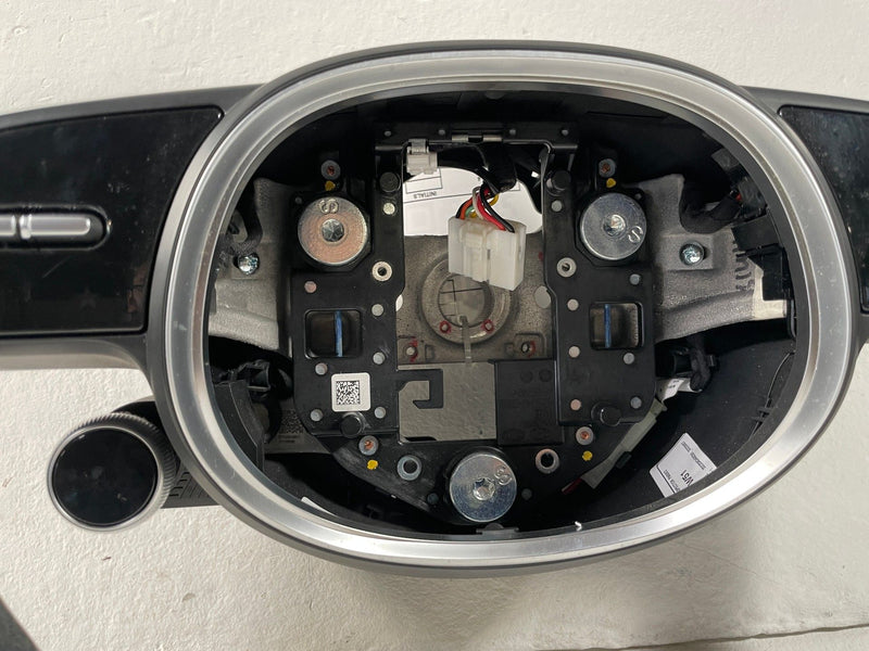 Load image into Gallery viewer, 2022-2024 HYUNDAI IONIQ 5 STEERING COLUMN WHEEL LEATHER W/ SWITCH BLACK # 108609
