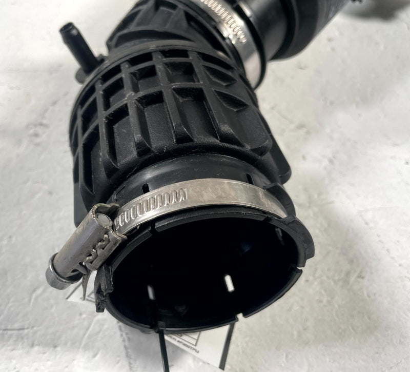 Load image into Gallery viewer, 2021-2026 HYUNDAI SANTA FE ENGINE AIR INTAKE PIPE TUBE 2.5L 28130-L1600 # 111280
