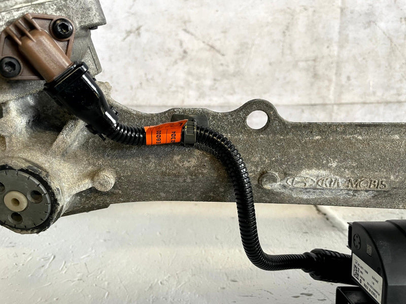 Load image into Gallery viewer, 2022-2024 HYUNDAI IONIQ 5 POWER STEERING GEAR RACK &amp; PINION 57700-GI000 # 114092
