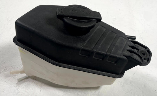 20-25 KIA TELLURIDE RADIATOR COOLANT RESERVOIR RECOVERY TANK BOTTLE 3.8L