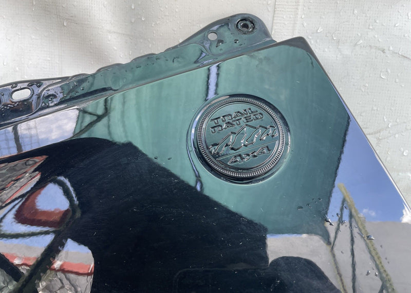 Load image into Gallery viewer, JEEP GLADIATOR FRONT LEFT SIDE FENDER PANEL ASSEMBLY BLACK (PX8) 20-25 # 114192
