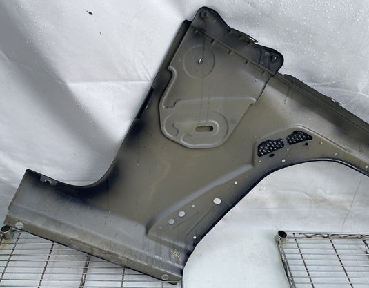 JEEP GLADIATOR FRONT LEFT SIDE FENDER PANEL ASSEMBLY BLACK (PX8) 20-25