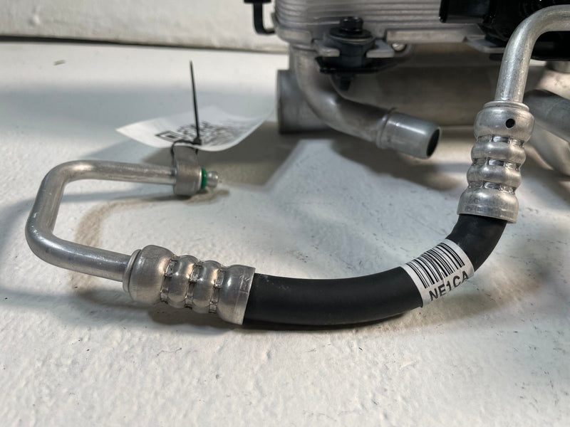Load image into Gallery viewer, 22-24 HYUNDAI IONIQ 5 HVAC A/C AIR CONDITIONING CONDENSER W/ 3 WAY VALVE #107265
