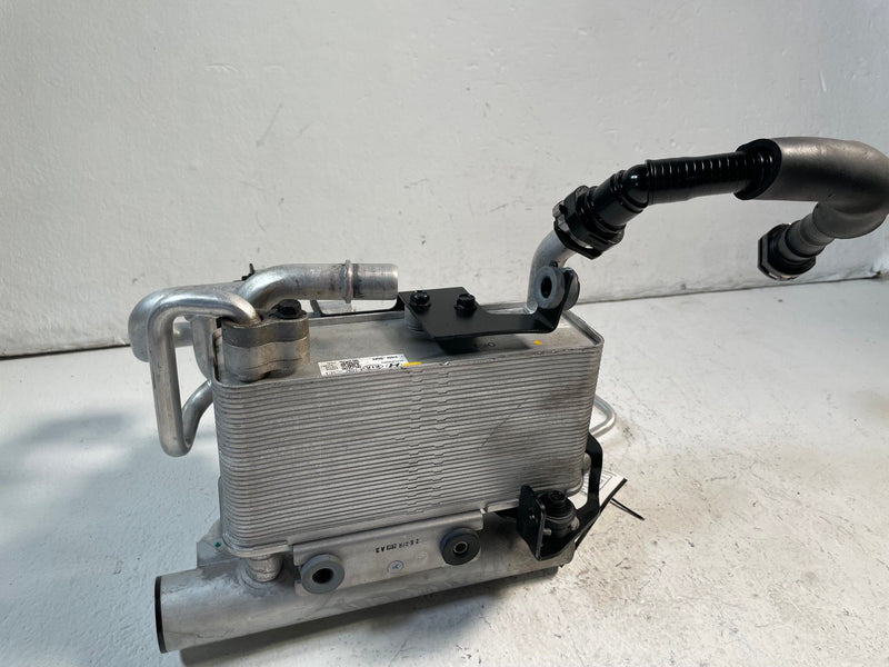 Load image into Gallery viewer, 22-24 HYUNDAI IONIQ 5 HVAC A/C AIR CONDITIONING CONDENSER W/ 3 WAY VALVE #107265
