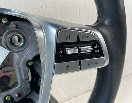 2020-25 KIA TELLURIDE STEERING WHEEL BLACK LEATHER W/ CONTROL SWITCHES