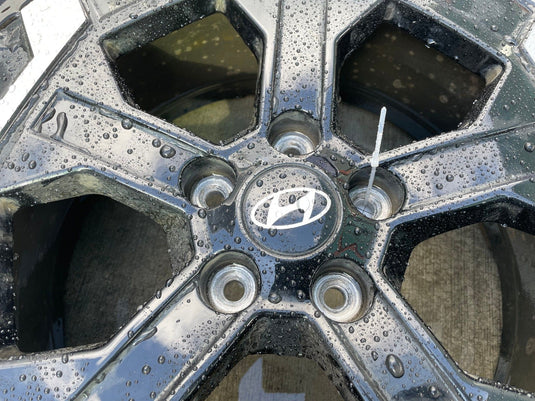 HYUNDAI SANTA FE 18" 18x7.5 BLACK ALLOY WHEEL RIM W/ TIRE (ONLY#1) 24-26 #109323