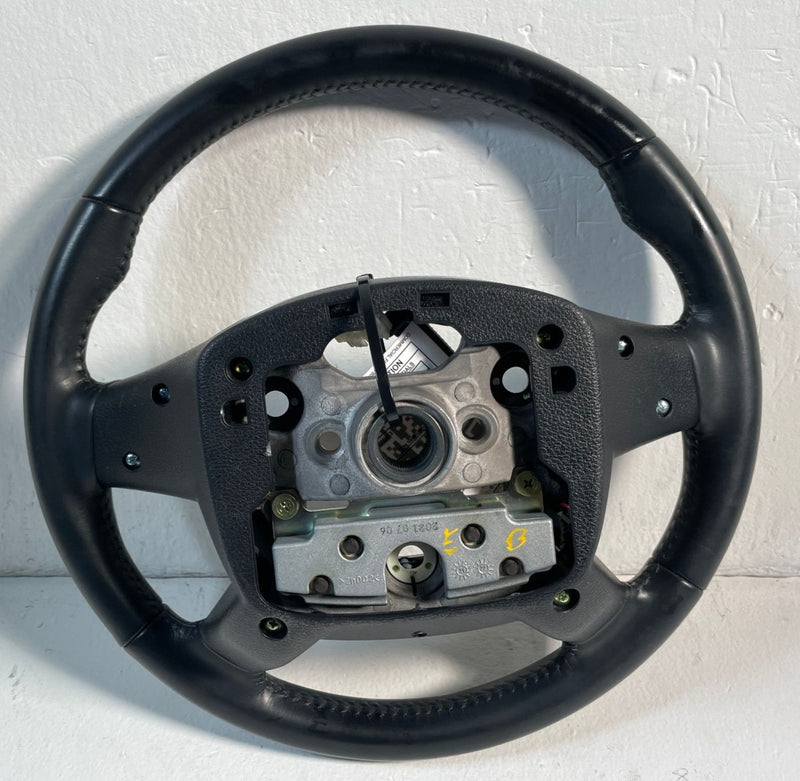 Load image into Gallery viewer, 2020-25 KIA TELLURIDE STEERING WHEEL BLACK LEATHER W/ CONTROL SWITCHES #107146
