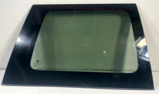 2024-2026 HYUNDAI SANTA FE REAR RIGHT PASSENGER SIDE QUARTER WINDOW GLASS 111305