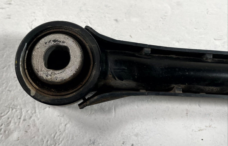 Load image into Gallery viewer, 2020 - 2025 KIA TELLURIDE REAR RH OR LH SIDE LOWER LATERAL CONTROL ARM # 112756
