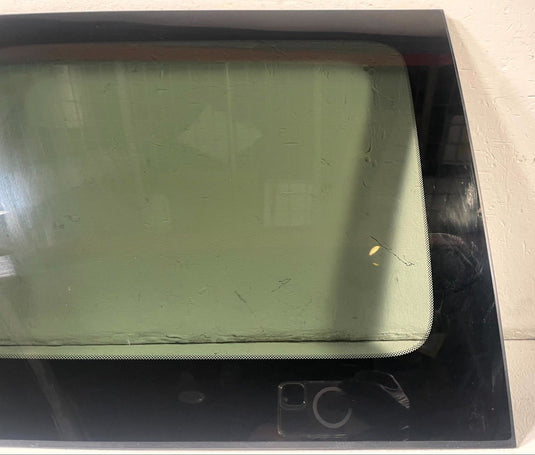 2024-2026 HYUNDAI SANTA FE REAR RIGHT PASSENGER SIDE QUARTER WINDOW GLASS 111305
