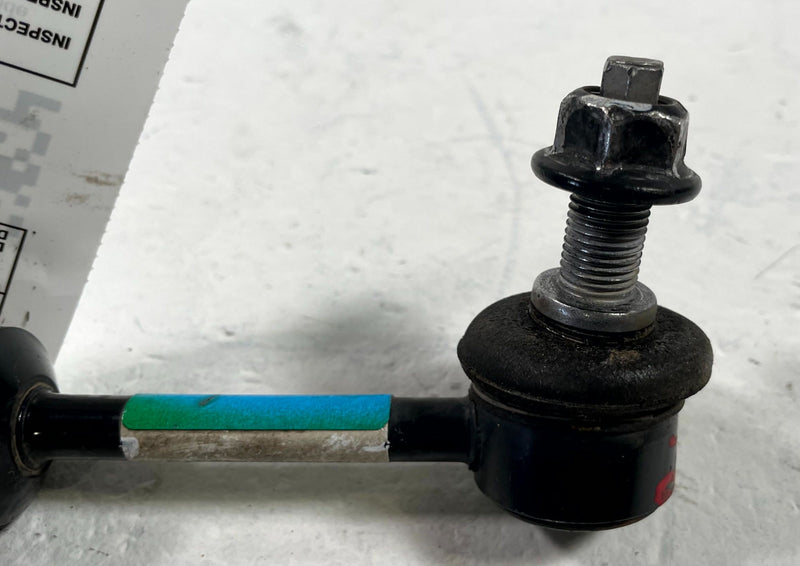 Load image into Gallery viewer, 2020-2025 KIA TELLURIDE REAR LH OR RH SIDE STABILIZER SWAY BAR END LINK # 112740
