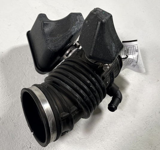 2020-2025 KIA TELLURIDE ENGINE AIR CLEANER INTAKE HOSE TUBE PIPE 3.8L