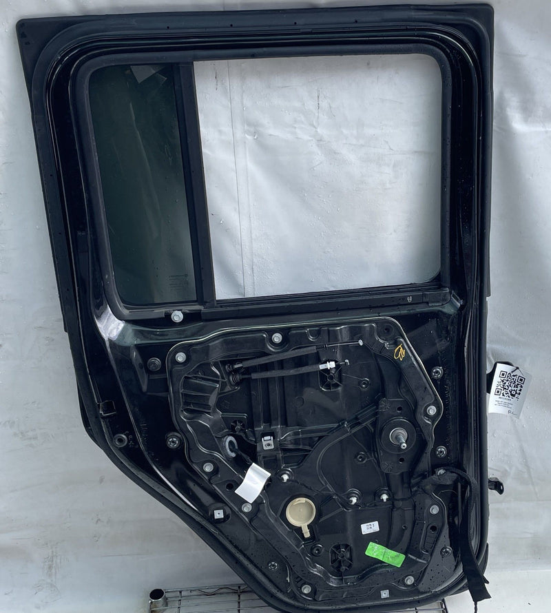 Load image into Gallery viewer, JEEP GLADIATOR REAR LEFT SIDE DOOR SHELL ASSEMBLY BLACK (PX8) 2020-2025 # 114189
