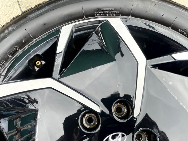 Load image into Gallery viewer, HYUNDAI IONIQ 5 19x7.5 GLOSS BLACK ALLOY WHEEL RIM W/TIRE (ONLY#1) 22-24 #114112
